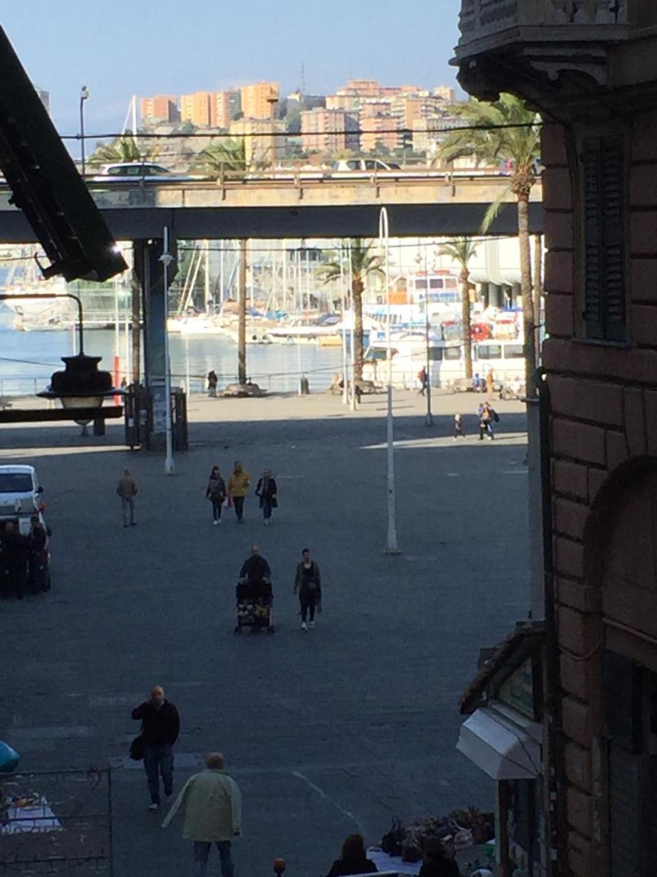 Vacanza Al Ponte Reale Genoa Bagian luar foto