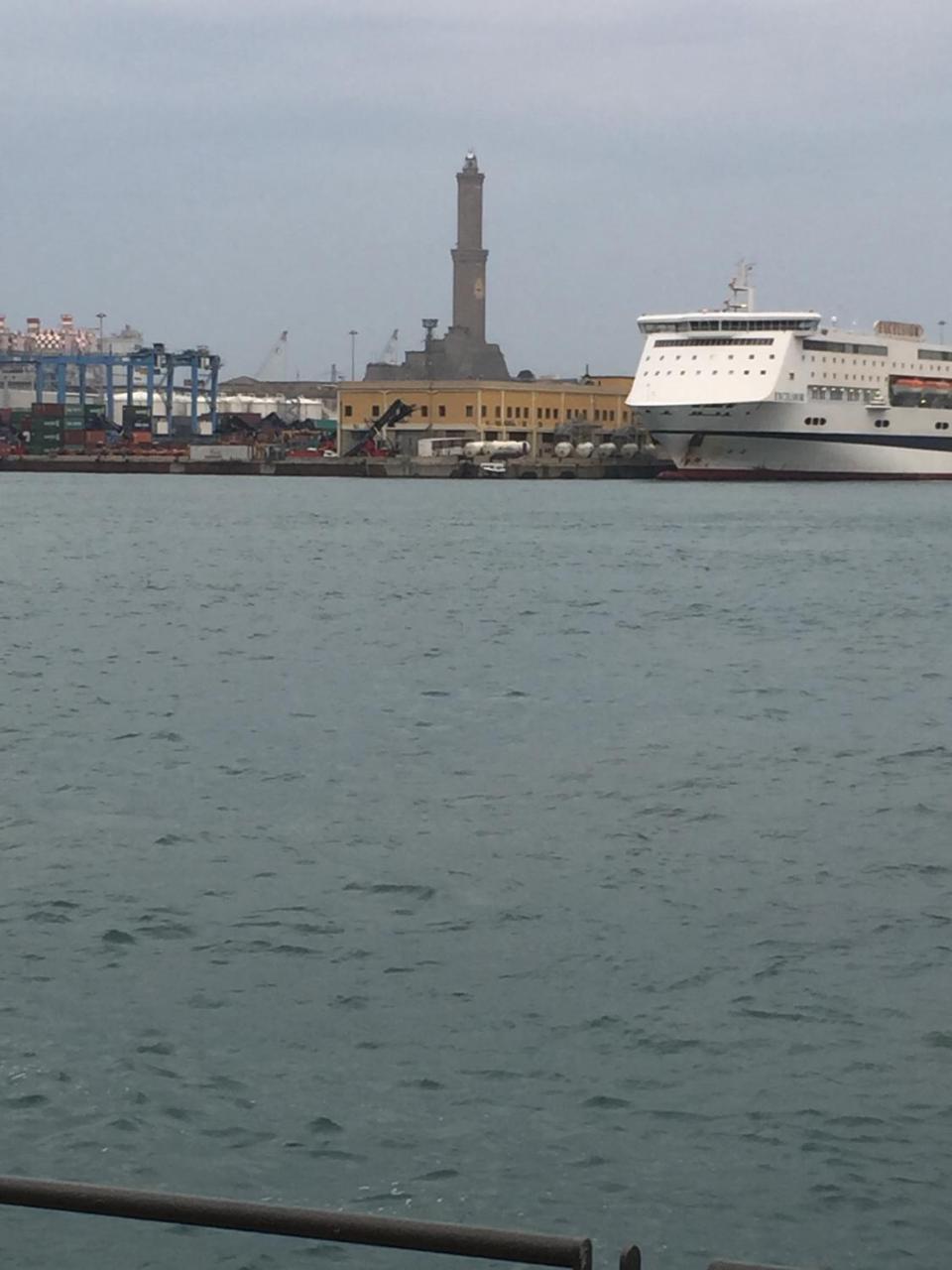 Vacanza Al Ponte Reale Genoa Bagian luar foto